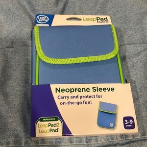 New NWT LeapPad2 leap pad neoprene sleeve 3-9 years blue